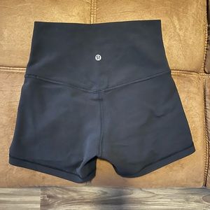 Lululemon Align High Rise Short 4” NWOT
